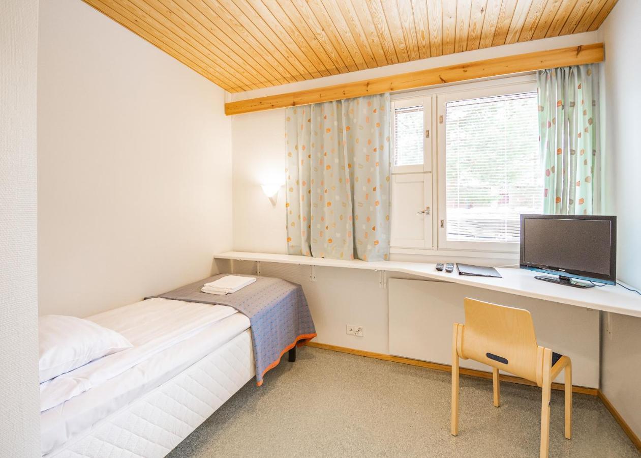 Honkiniemi Hotell Ähtäri Rum bild