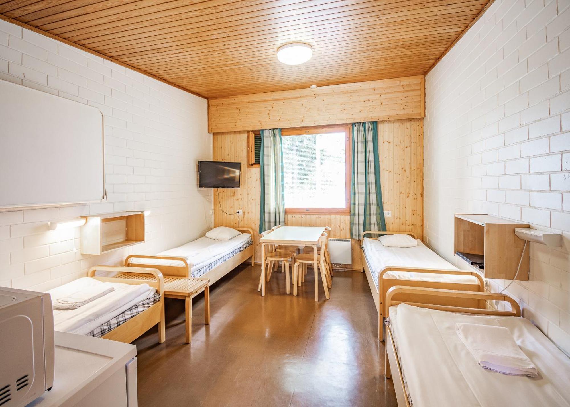 Honkiniemi Hotell Ähtäri Rum bild