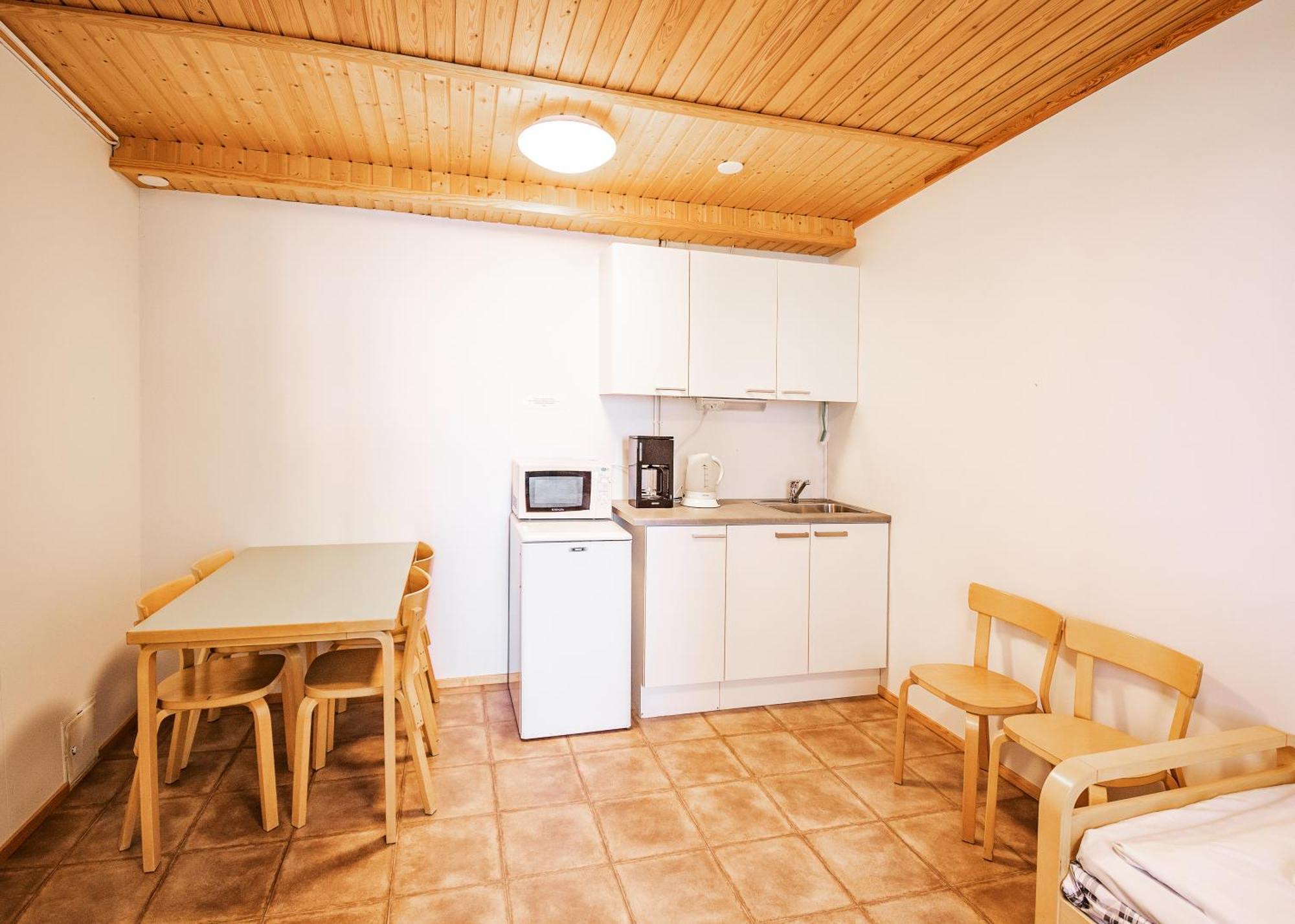 Honkiniemi Hotell Ähtäri Rum bild