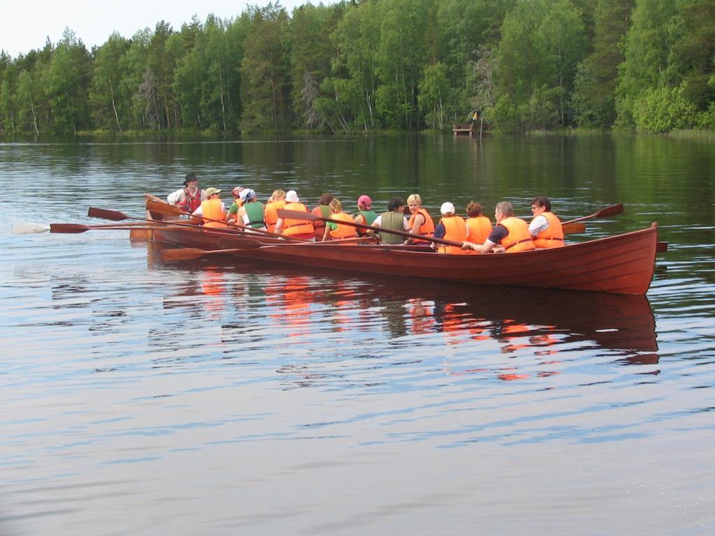 Honkiniemi Hotell Ähtäri Exteriör bild